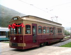 輕軌機(jī)車(chē)牽引控制系統(tǒng)