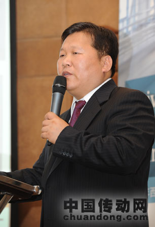 中國(guó)石油鉆井工程技術(shù)研究院副院長(zhǎng)、北京石油機(jī)械廠廠長(zhǎng)劉廣華先生演講